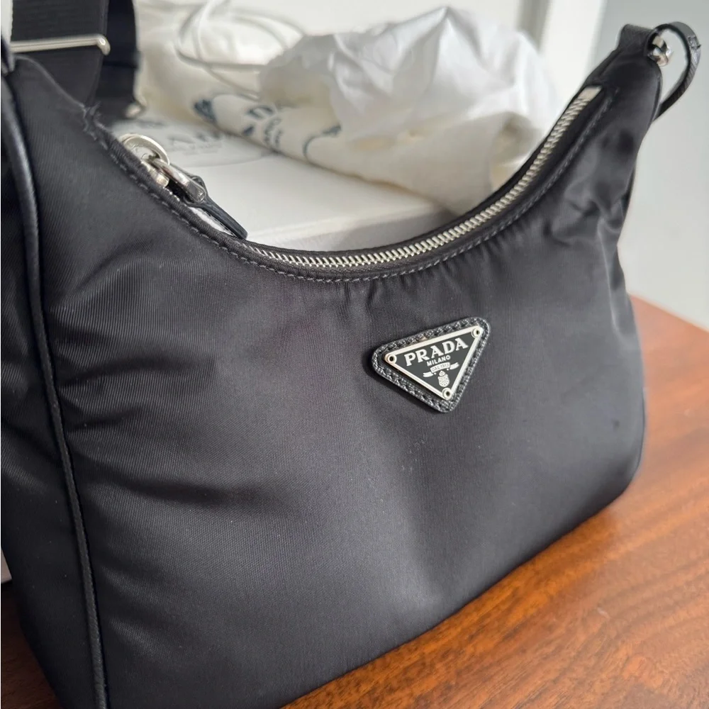 Prada Re-Edition 2005 Re-Nylon bag - Picture 3 of 13